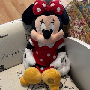 Disney Minnie Mouse Plush Stuffed Animal